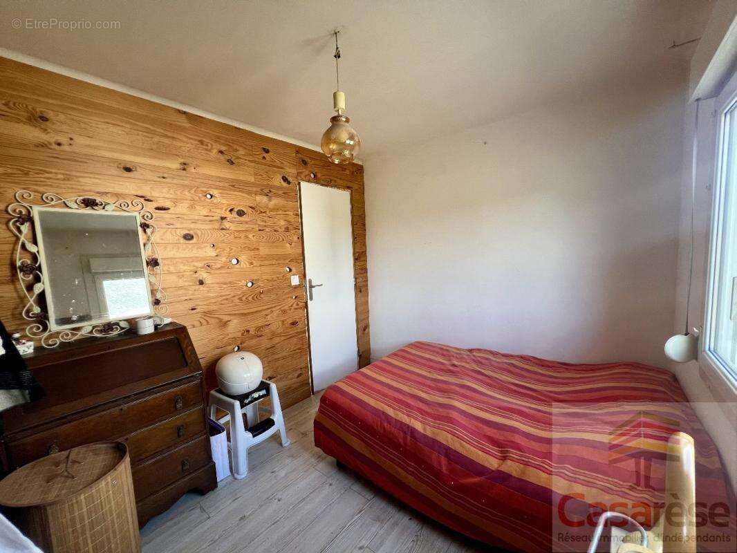 Terrain à PLOUHINEC