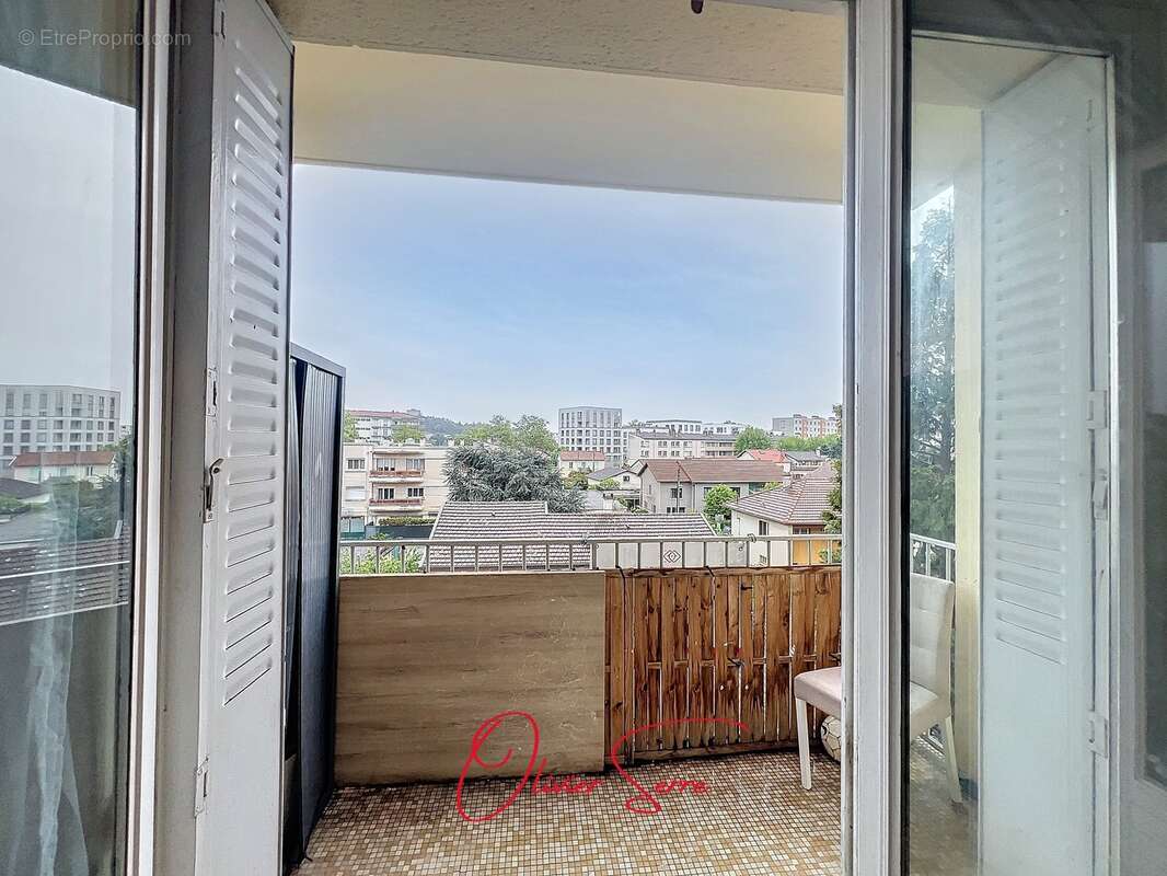 Appartement à LYON-8E