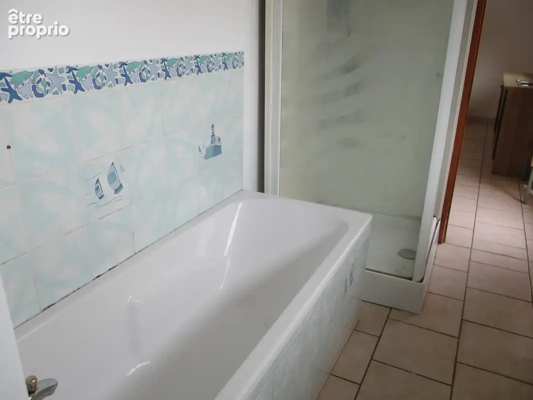 Centre Couhé. - photo 11