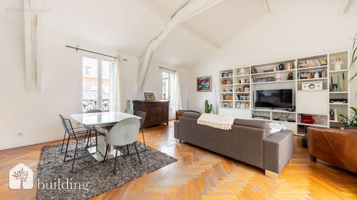 Appartement à LEVALLOIS-PERRET