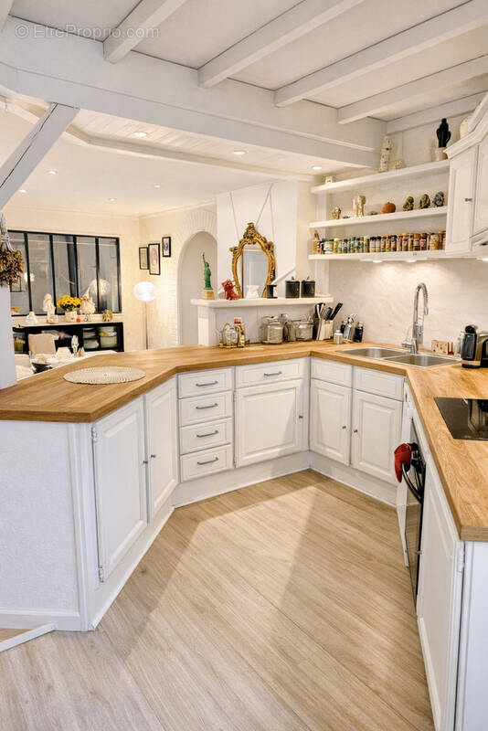 Appartement à LYON-5E