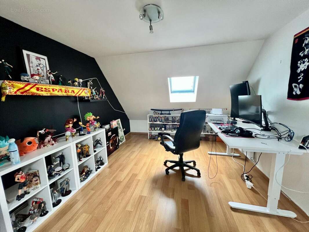 Photo 8 - Maison à VILLERS-COTTERETS