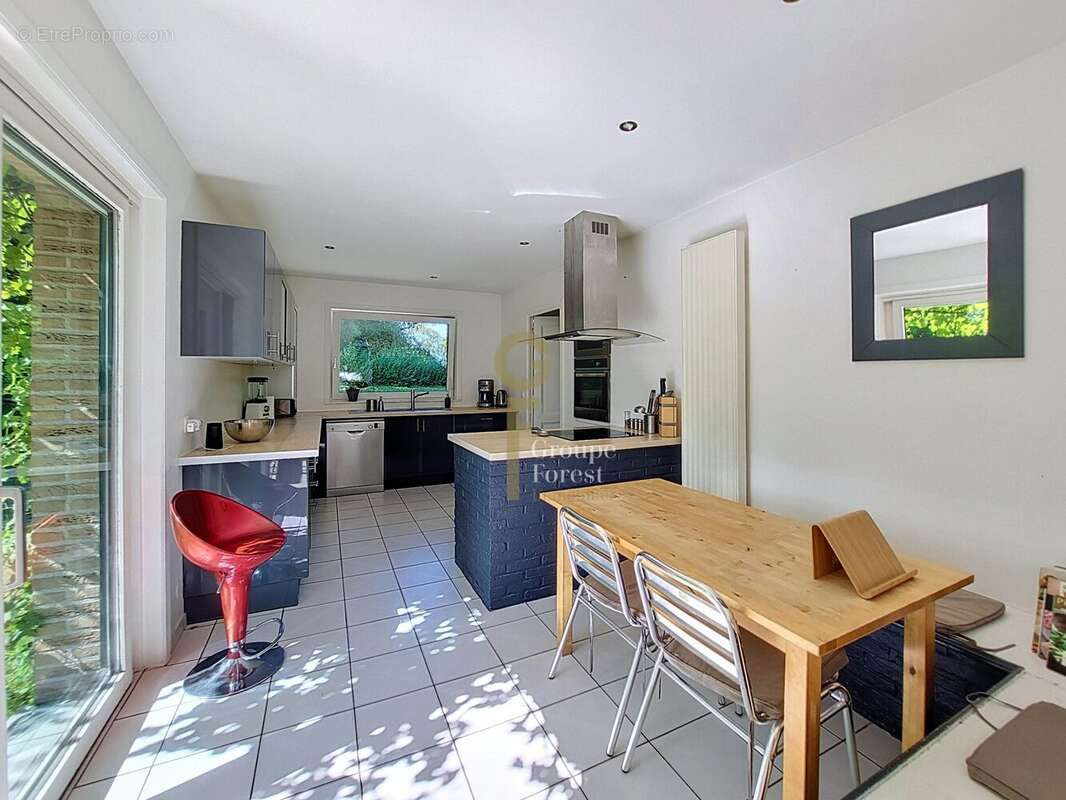 Maison 205 m² à Wervicq-Sud  - photo 5