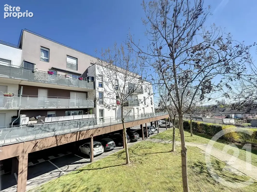 Appartement 3 pièces 60 m² à vendre à Garges-Les-Gonesse (95140) - photo 1
