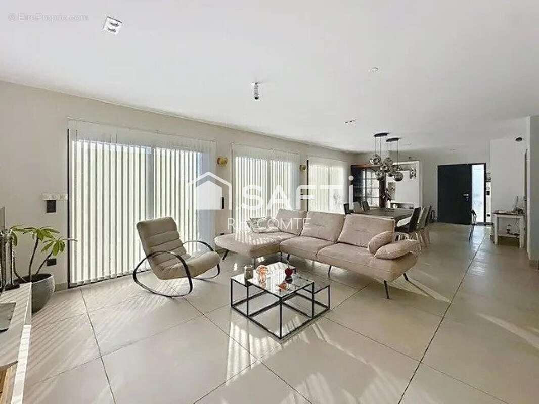 Photo 5 - Maison à ROUSSILLON