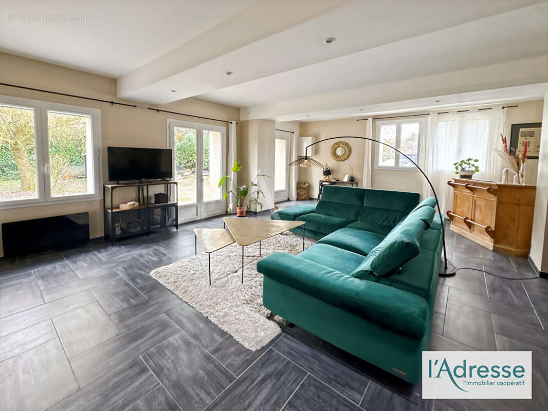 Maison à FRESNE-LE-PLAN