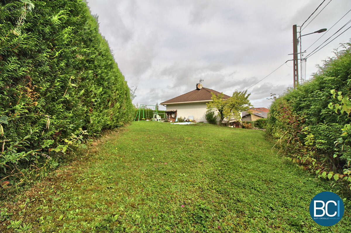 Maison à LAGNEY