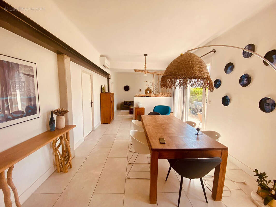 Maison à SAINT-CYPRIEN