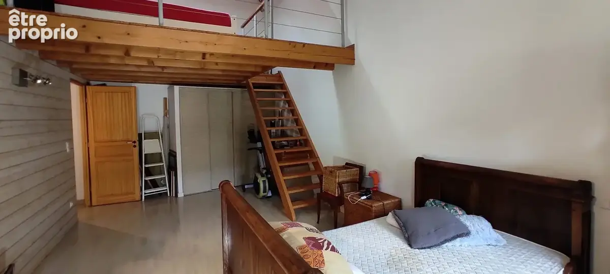 Maison 5 pièces 215 m² à vendre à Saintes (17100) - photo 9