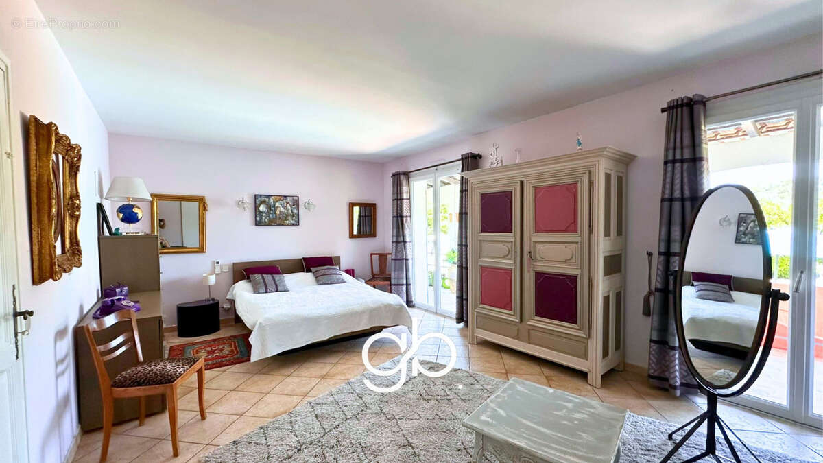 Maison à PRADES-LE-LEZ