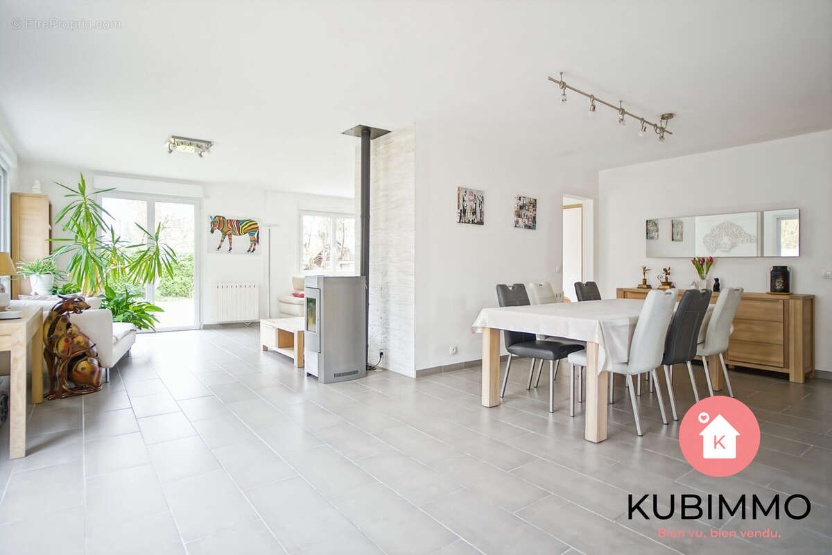 Maison à LAGNY-SUR-MARNE