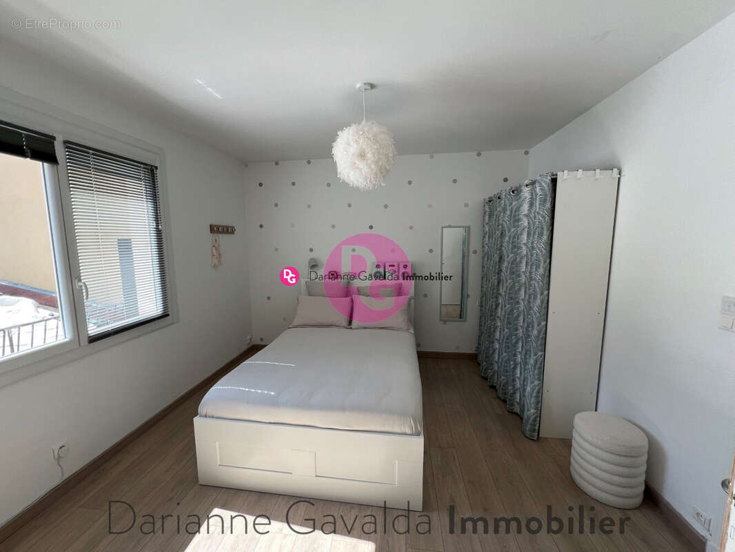 Appartement à DECAZEVILLE