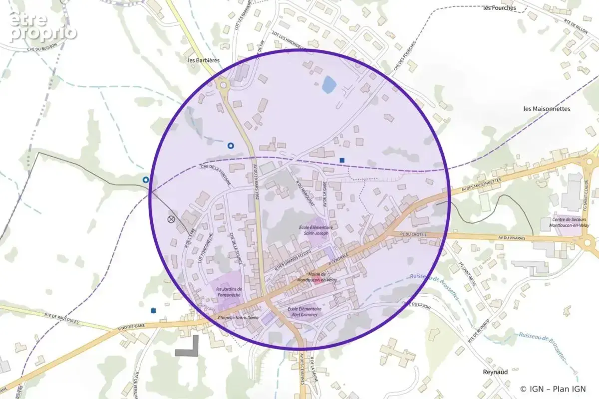 Montfaucon-en-Velay : 900m² avec terrain, idéal gîtes ou projets - photo 12