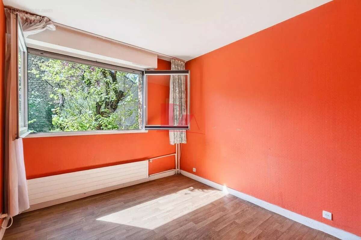 Appartement à ISSY-LES-MOULINEAUX