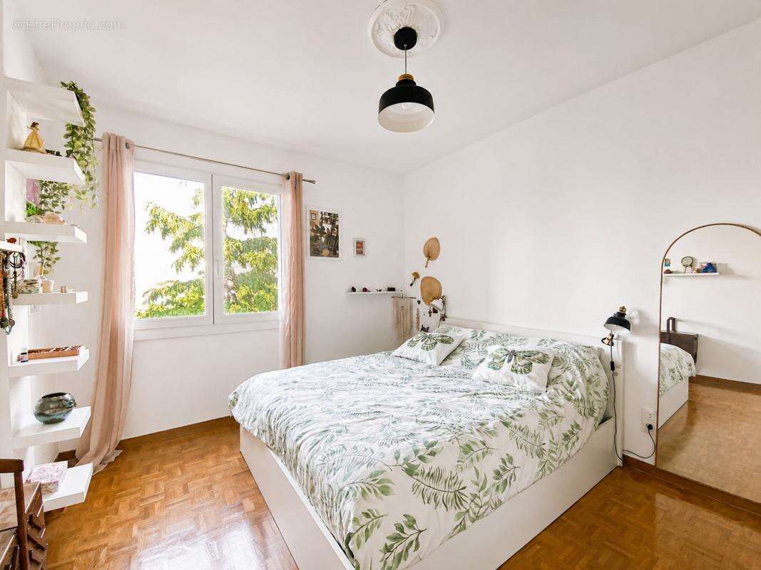 Appartement à MARSEILLE-12E