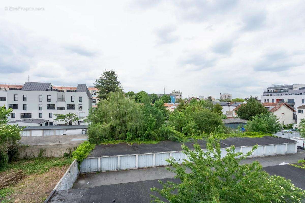 Appartement à BONDY