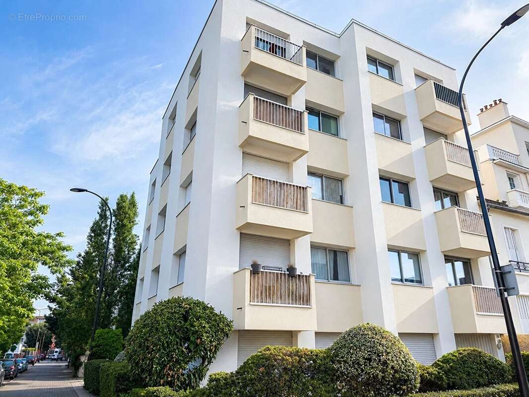 Appartement à BOIS-COLOMBES
