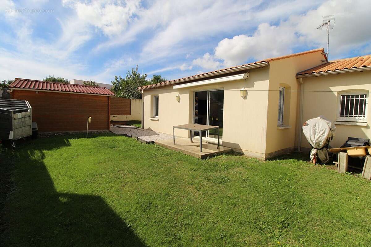 Maison 70 m² à Vaux-Sur-Mer  - photo 2