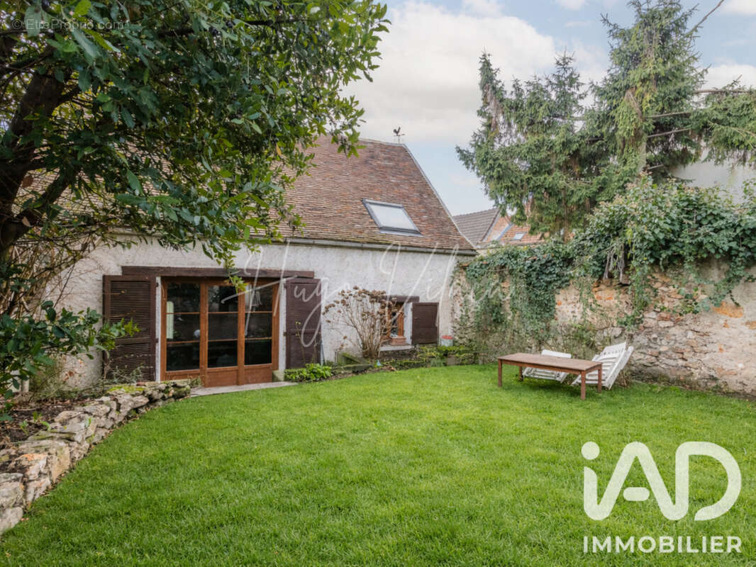 Photo 3 - Appartement à VILLENEUVE-LE-ROI