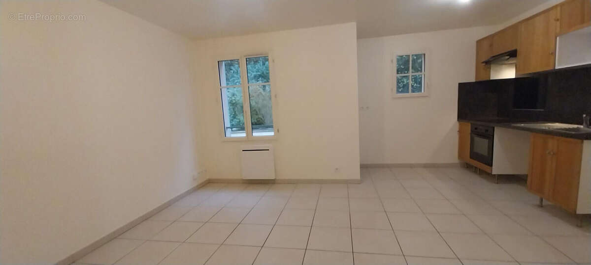 Appartement à EPERNON