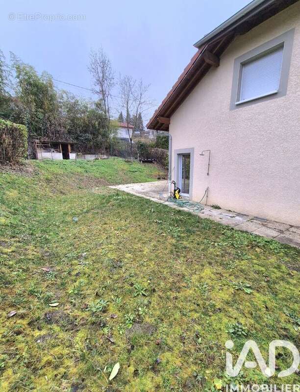 Photo 2 - Appartement à CRANVES-SALES