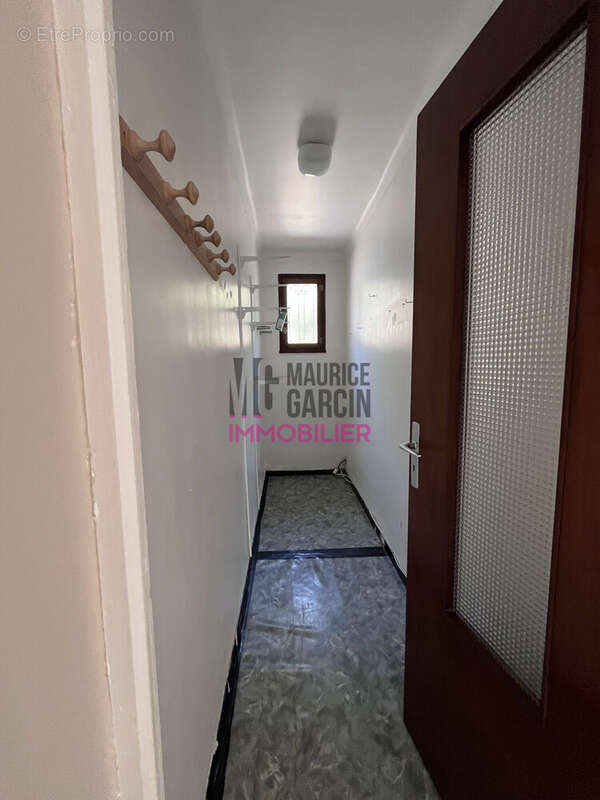 Appartement à BEAUMES-DE-VENISE