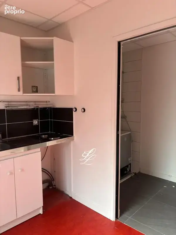 Commerce 137 m² à Betton  - photo 6