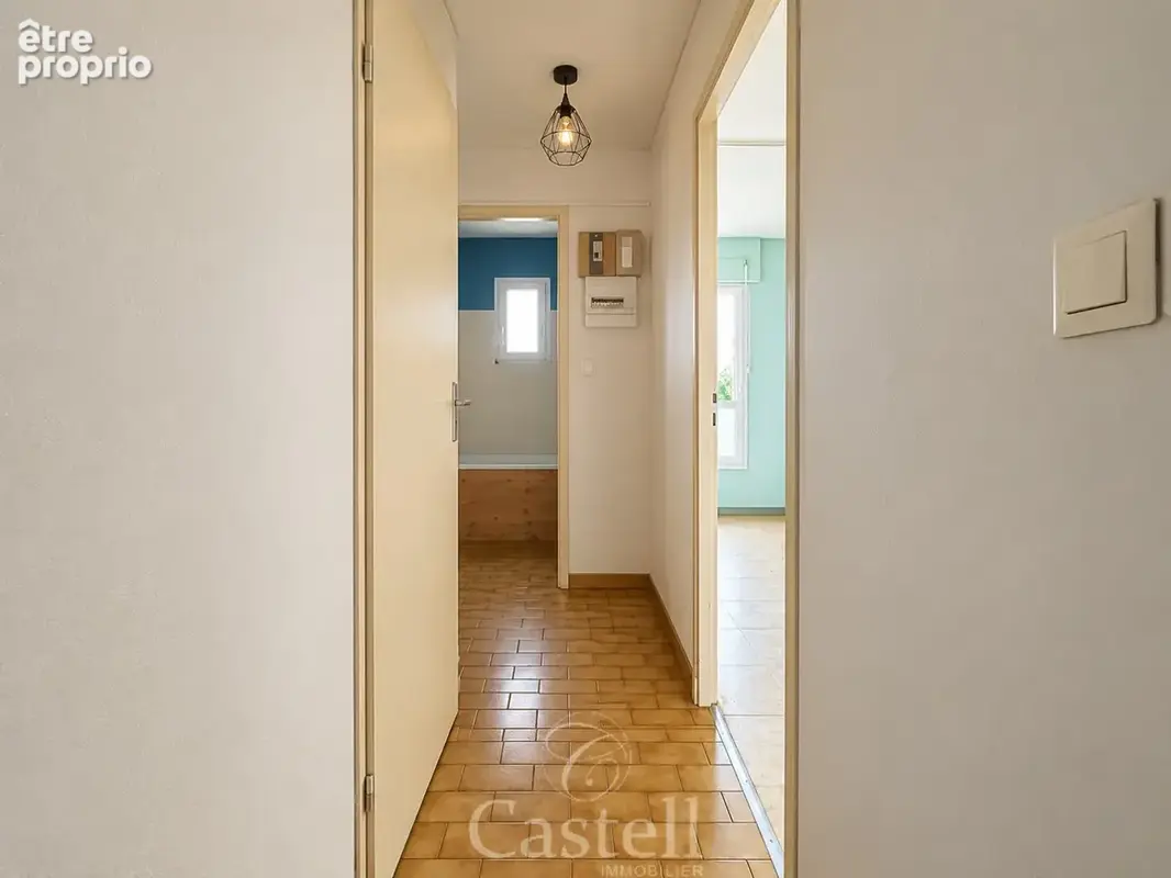 ***appartement t2 avec parking  centre port du cap d'agde*** - photo 5