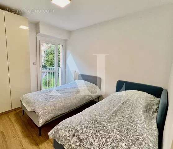 Appartement à VALLAURIS