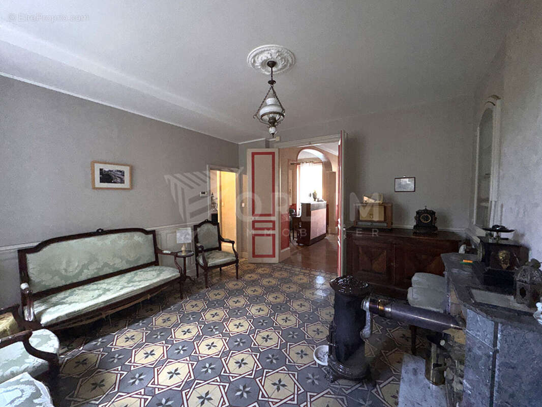 Maison à COSNE-COURS-SUR-LOIRE