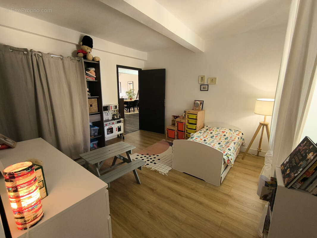 Maison à SAINT-LAURENT-DE-LA-CABRERISSE