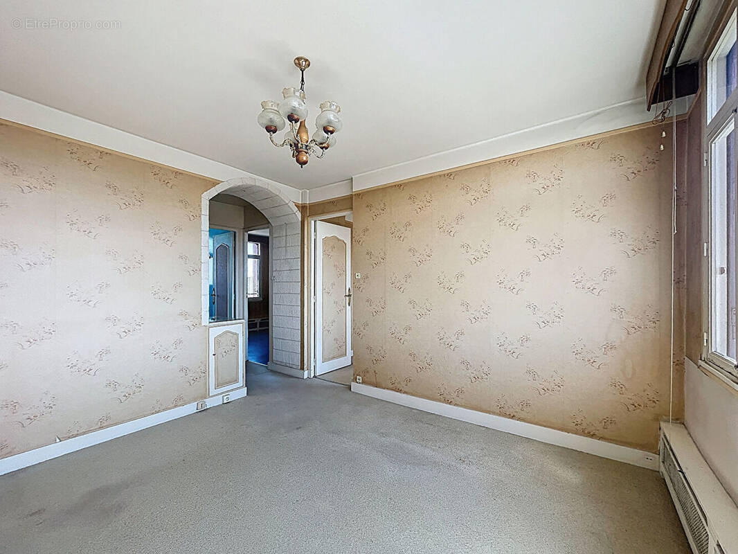 Appartement à CHATILLON