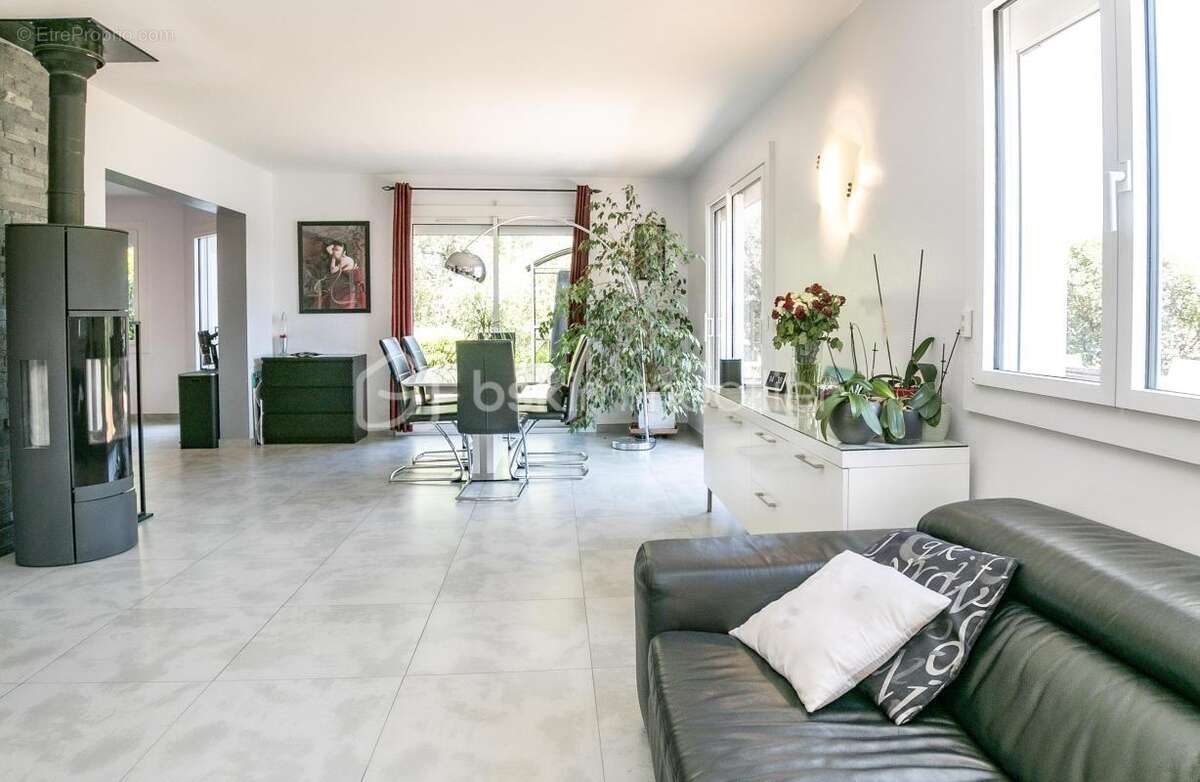 Maison à Charvonnex 160 m2 en bordure de forêt - photo 14