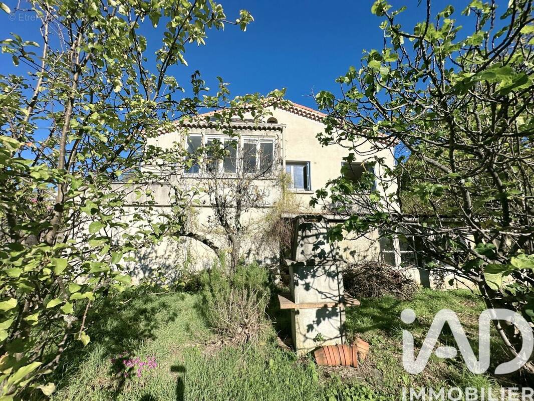 Photo 1 - Maison à SAINT-ETIENNE-DE-FONTBELLON