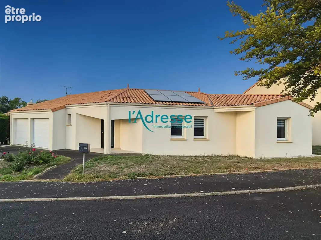 Maison de plain-pied de 120 m² - 5 chambres - photo 2