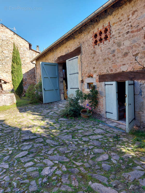Maison à BUSSET