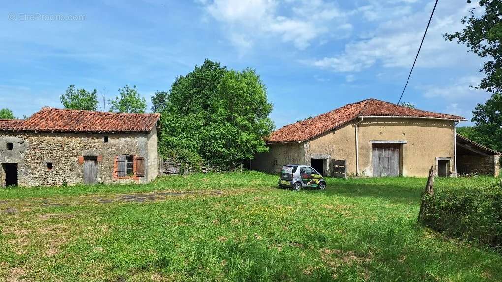 Maison à SAINT-CLAUD