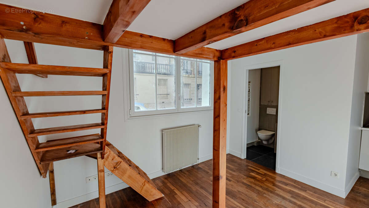 Appartement à LEVALLOIS-PERRET
