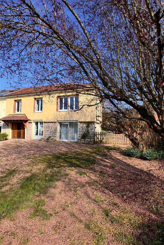 Maison à CHATENOY-LE-ROYAL