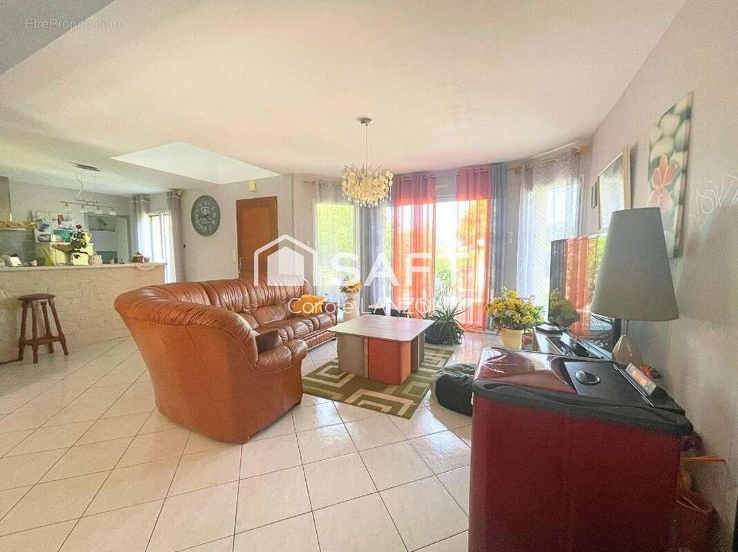 Photo 7 - Maison à JANZE