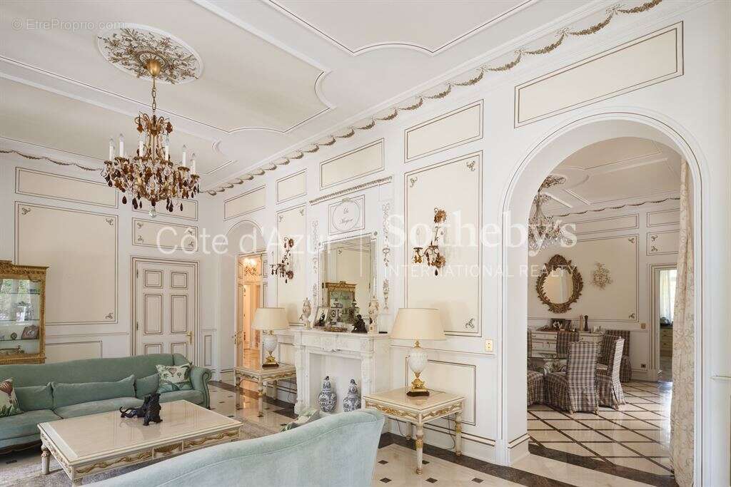 Maison à ANTIBES