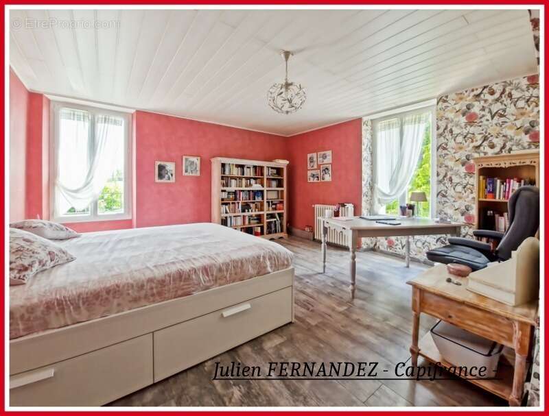 Maison à CHATELLERAULT