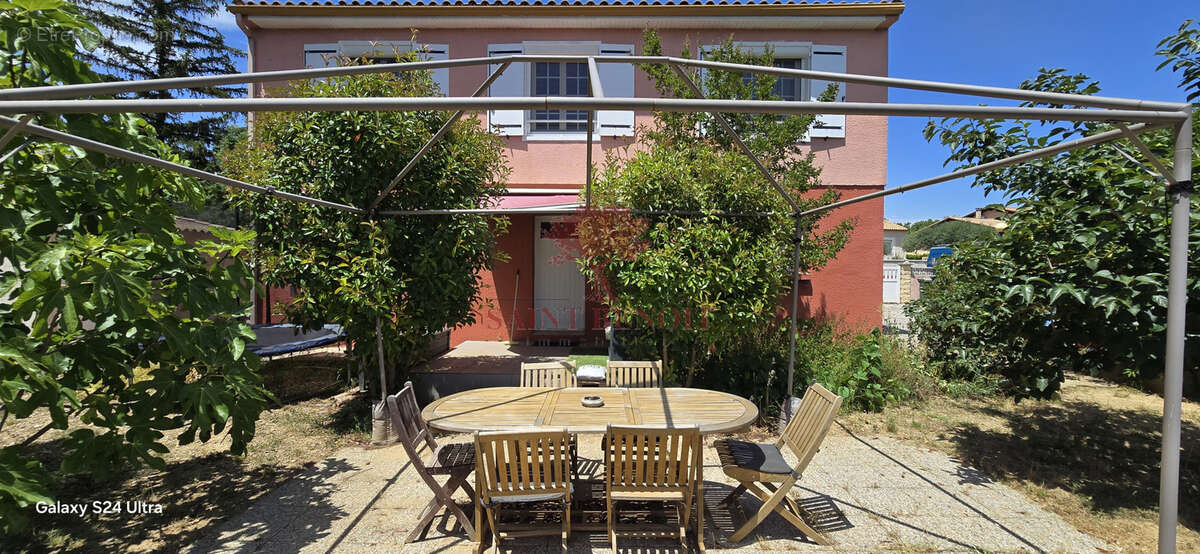 A VENDRE - A SAINT-ANDRE-DE-SANGONIS - MAISON de TYPE T4 de 85m2 avec garage de 55m2 et jardin attenant. - photo 2