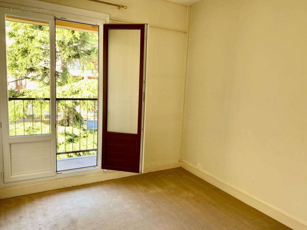 Appartement à PLAISIR