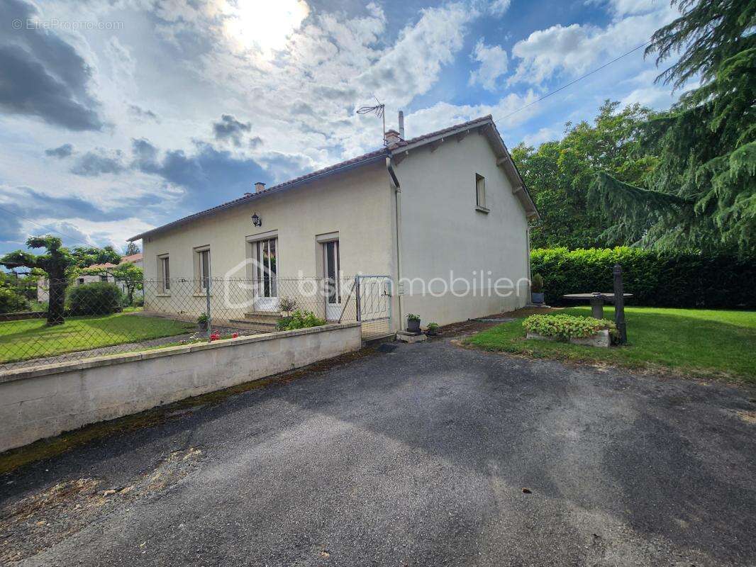 Maison à ROUILLE