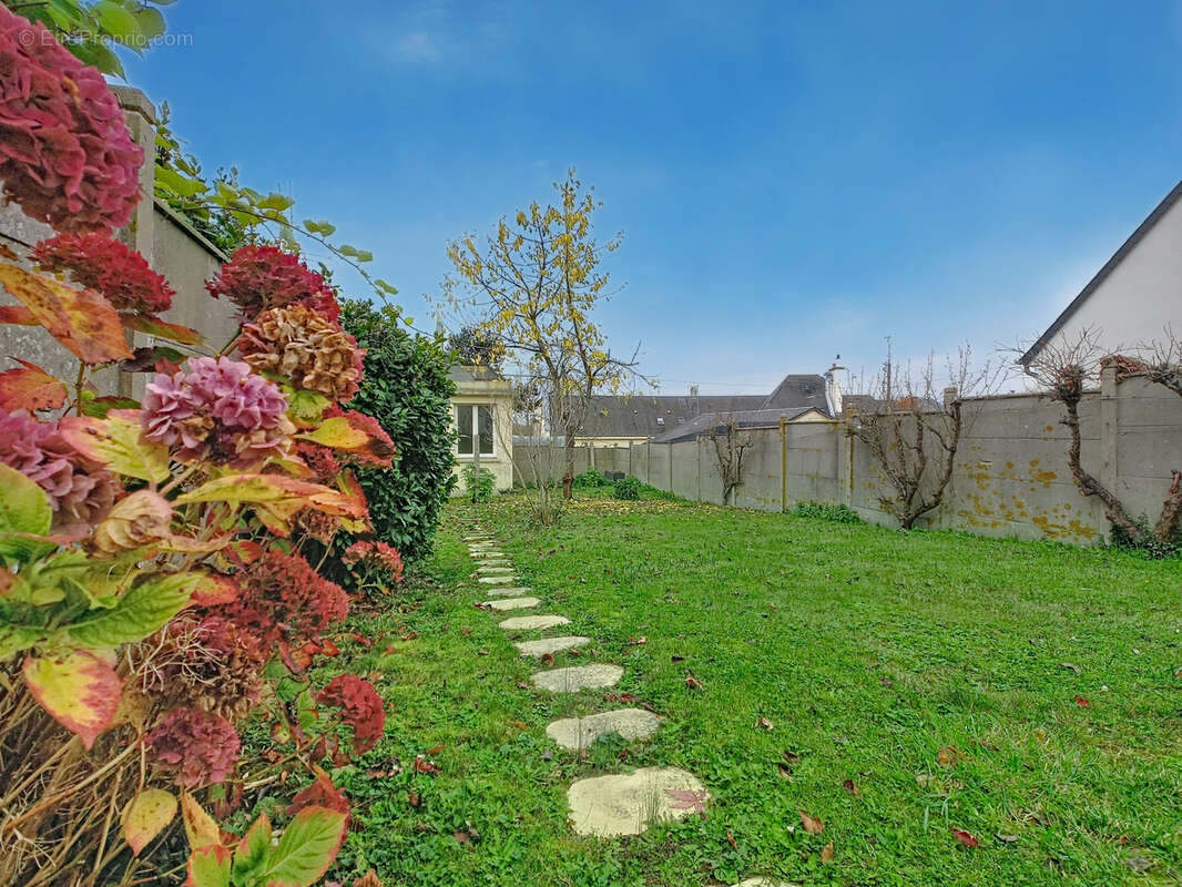 Maison à VILLERS-BOCAGE