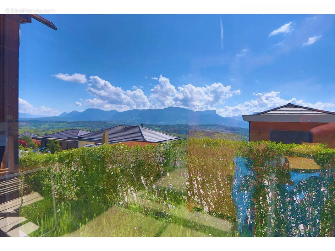 Maison 69 m² à Cuvat  - photo 4