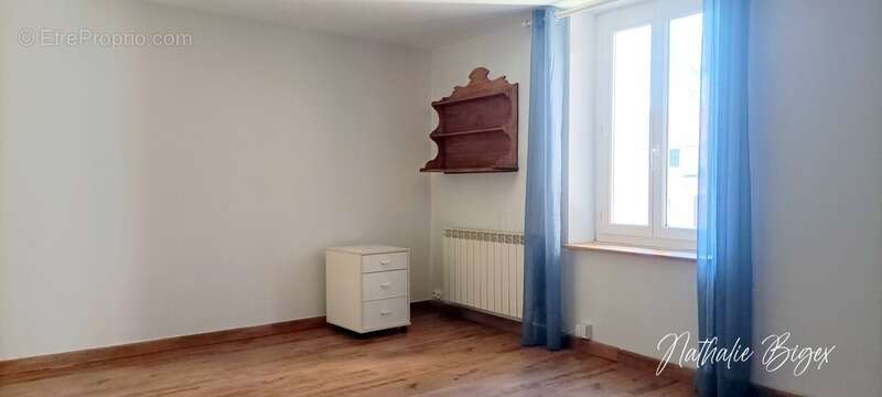 Maison à LE GRAND-SERRE