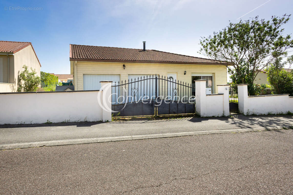 Maison à BOISSEUIL