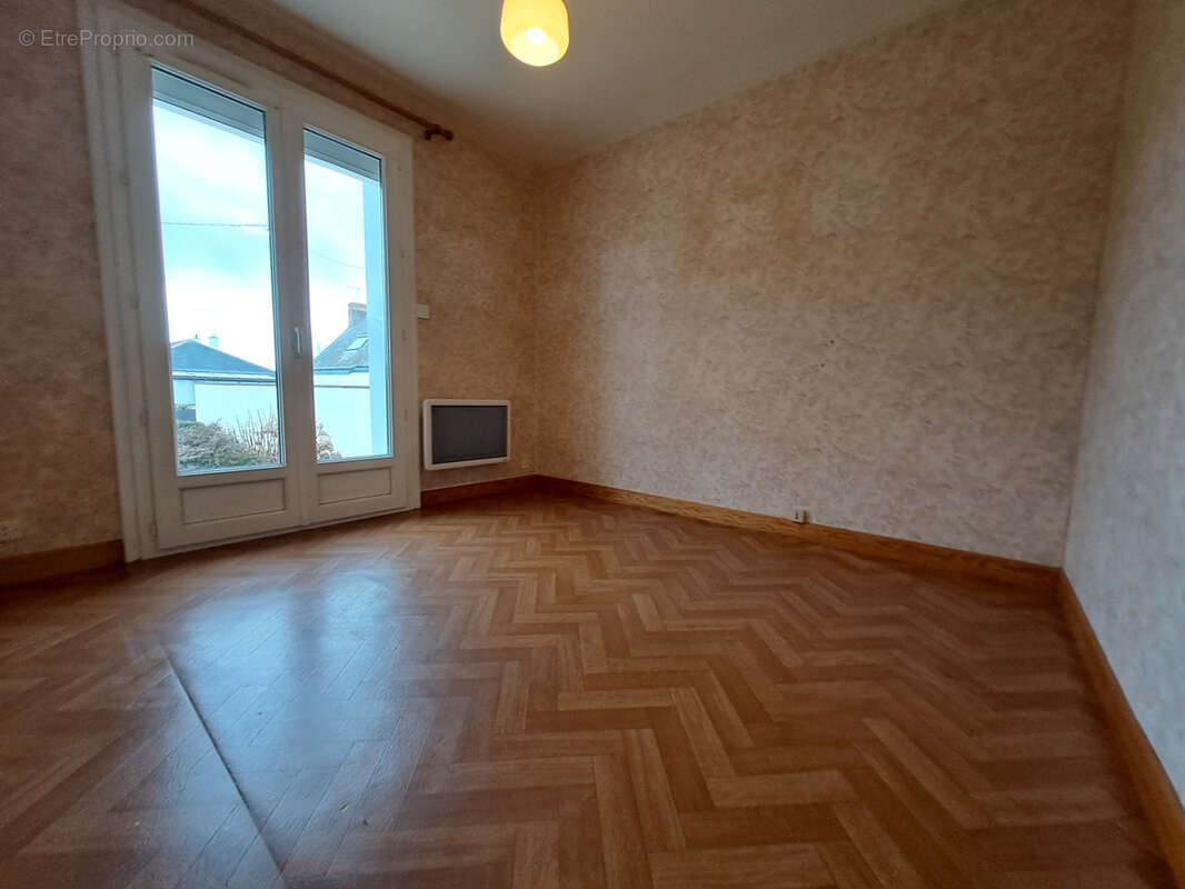 Maison à LE FRESNE-SUR-LOIRE